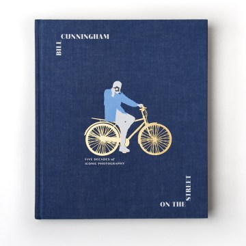 Cover of Bill Cunningham: On the Street: 5 Decades of Iconic Photography